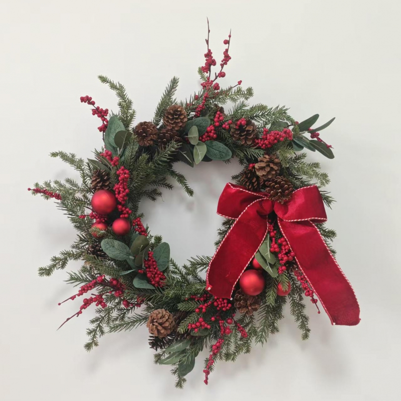 Red Bow Berry Christmas Wreath
