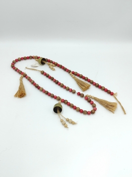Red Natural Wood Bead Garland with Multiple Jute Tassels, Long Festive Wooden Bead Hanging Decor Red Natural Wood Bead Garland with Multiple Jute Tassels, Long Festive Wooden Bead Hanging Decor
